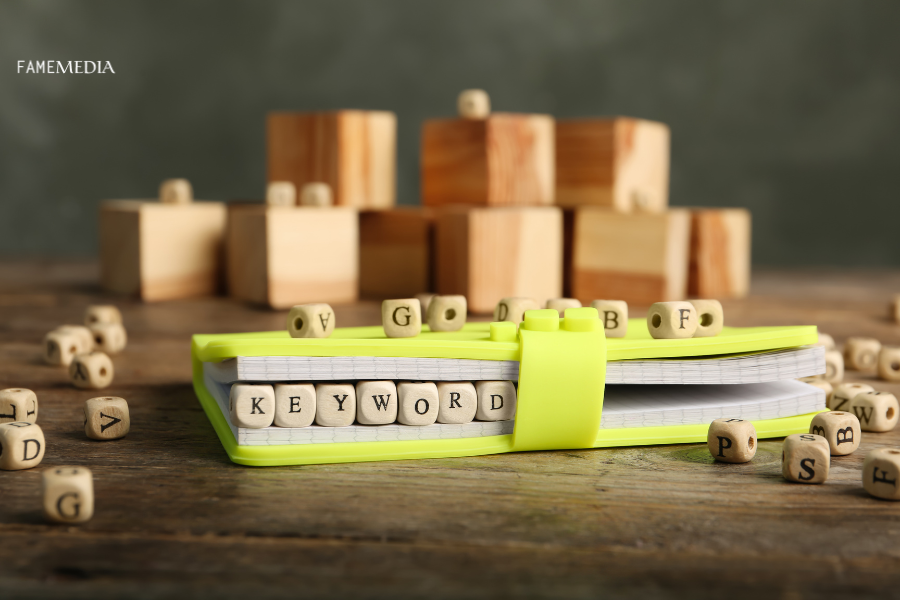 Phân tích từ khóa là gì