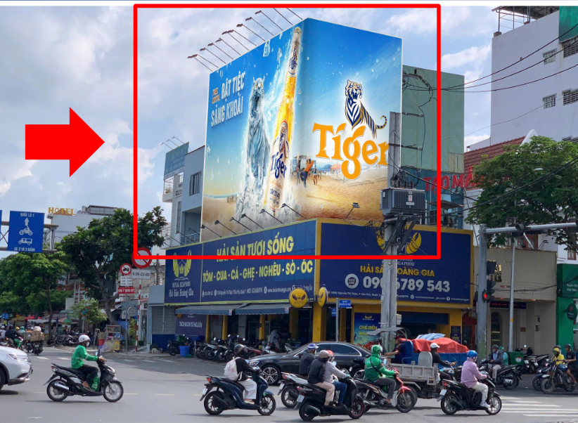 Billboard 103 Nguyễn Thị Thập, Quận 7