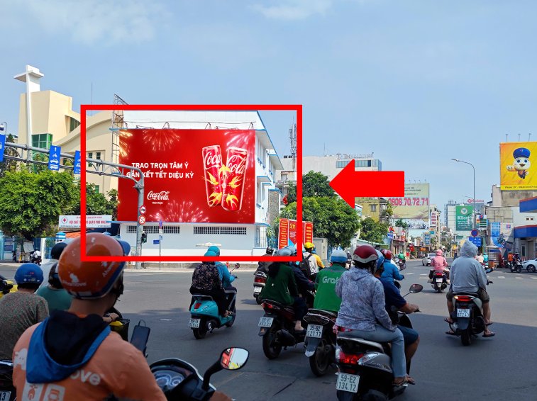 Billboard 2 Hoàng Văn Thụ, Phú Nhuận