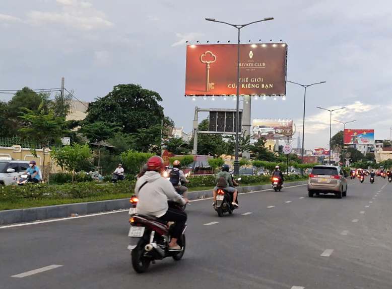 Billboard Cột A41 – Phan Thúc Duyện, Tân Bình
